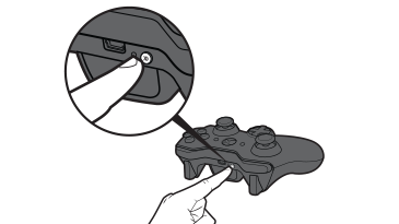 Illustrazione di un dito che preme il pulsante di connessione di un controller per Xbox 360.